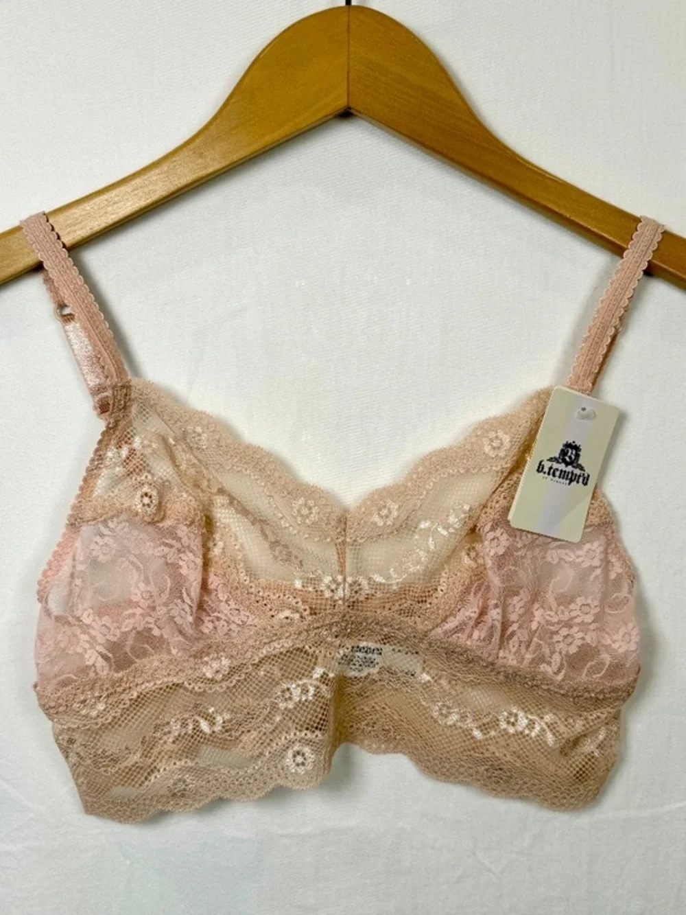 NWT b.tempt'd by Wacoal Sz SM (32 A/B) Rose Smoke Nude Lace‎ Kiss Bralette